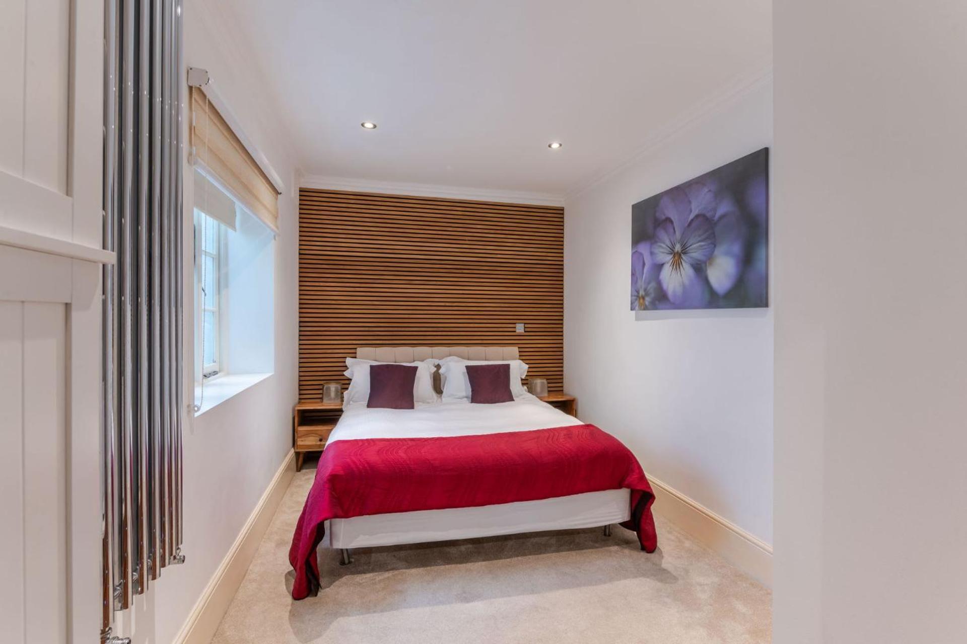 The "Red Room Apartment" - Fitzrovia - By Frankie Says London Exterior foto